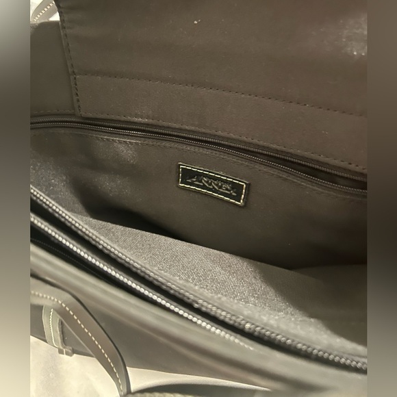 Casual Corner, Annex black tote bag. 14”x9” - Picture 7 of 13